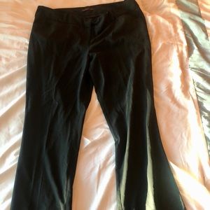 The Limited Drew Fit in Black